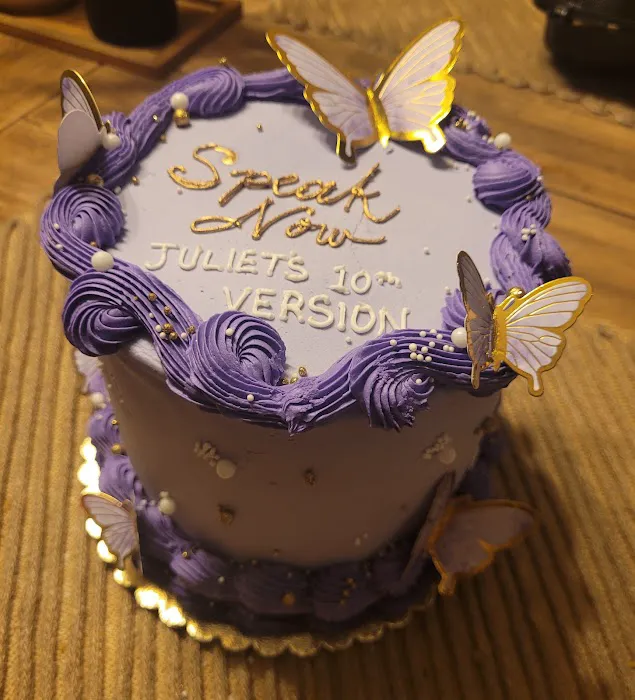 Sugar From The Heart Bakeshop Picture 9