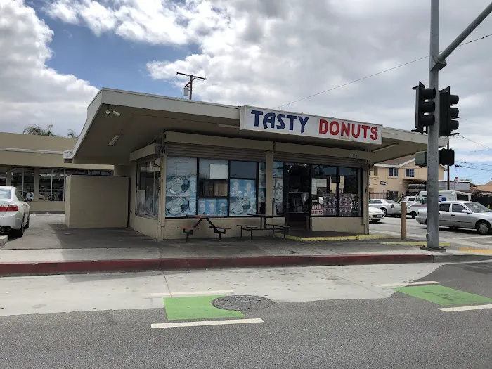 Tasty Donuts Picture 10