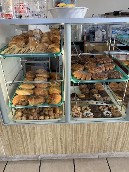 Penguin Donuts Picture 6