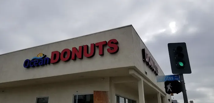 Ocean Donuts Picture 2