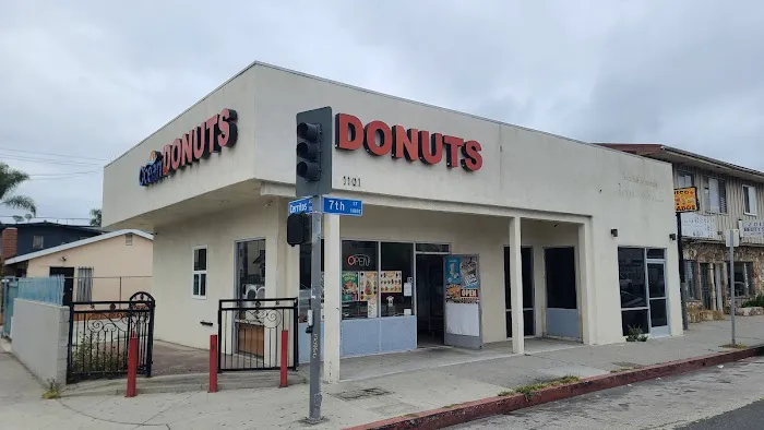 Ocean Donuts Picture 10