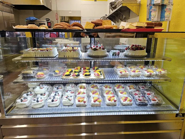 Mil Hojas Bakery Picture 10
