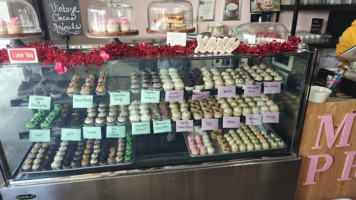 Miss Priss Cupcakes & Such Picture 7