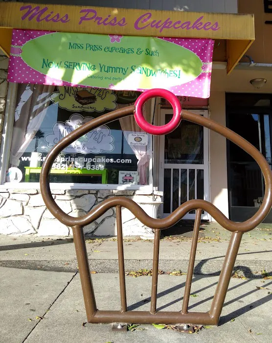 Miss Priss Cupcakes & Such Picture 9