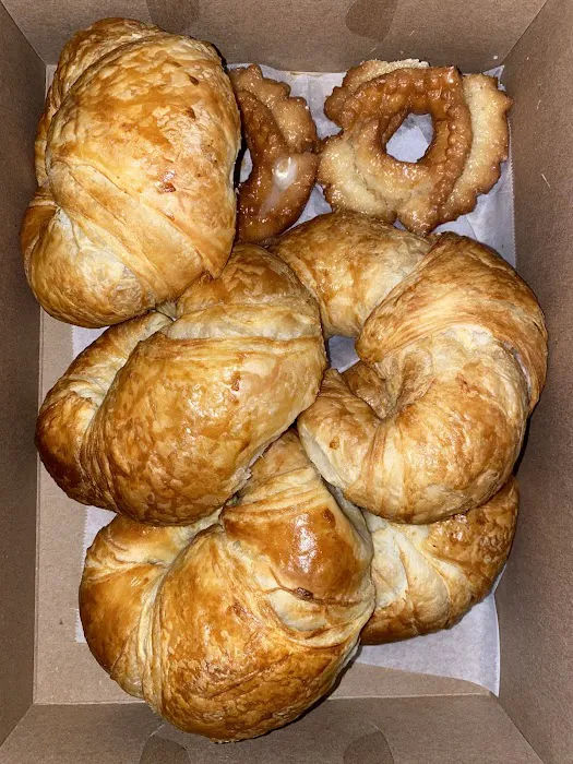 Circle Donuts Picture 9