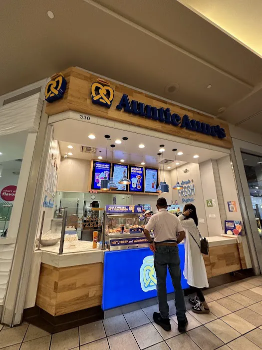 Auntie Anne's Picture 5