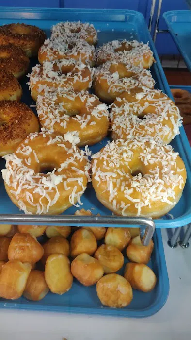 Uncle Joe's Donuts Picture 2