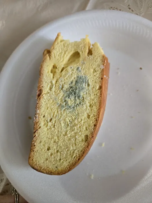 Leo Bakery Picture 1