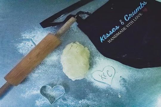 Kisses and Crumbs