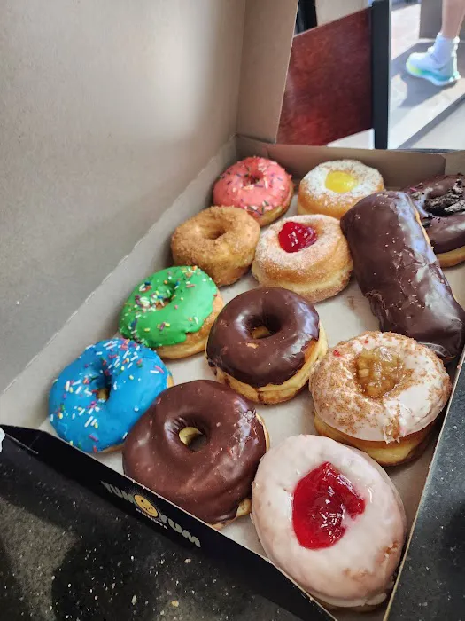 Yum Yum Donuts Picture 1