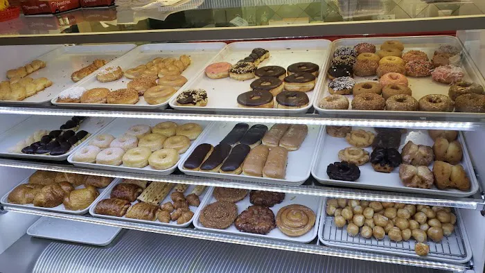 ZAZA Donuts Picture 3