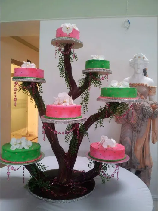 Lucero's Bakery Express Picture 1