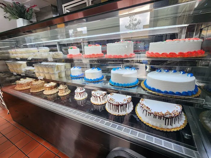 Lucero's Bakery Express Picture 8