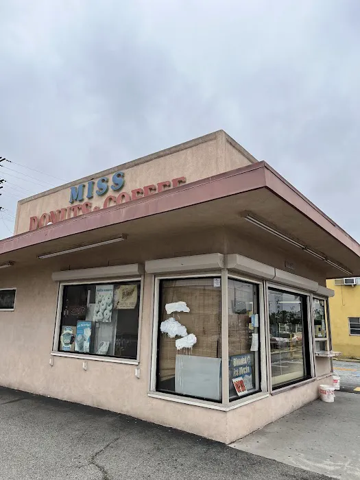 Miss Donut's & Coffee Picture 2
