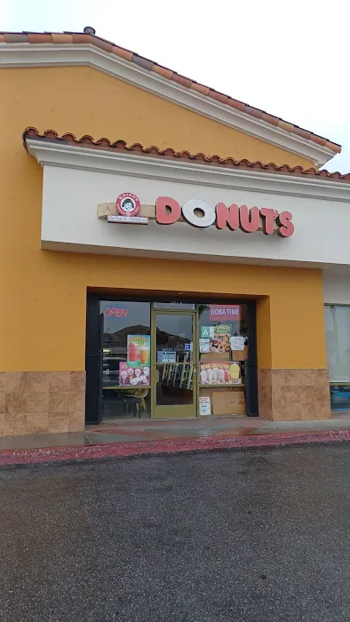 Karen's Doughnuts Picture 1
