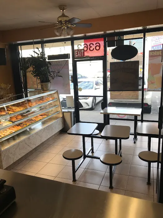 Perfect Donuts & Croissants Picture 10