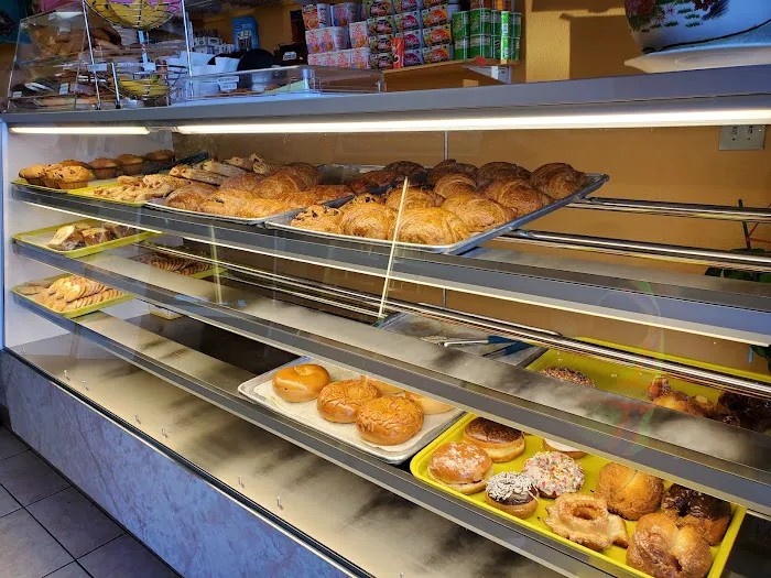 Perfect Donuts & Croissants Picture 8