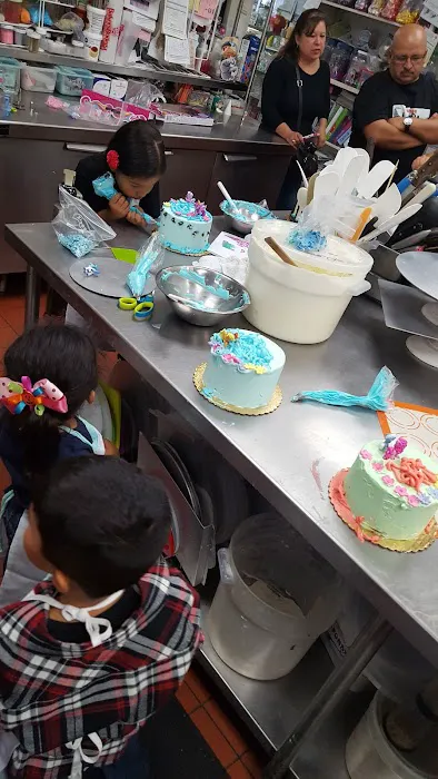 Cake By Marce Picture 9