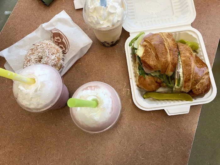 Tony's Donut House Picture 6