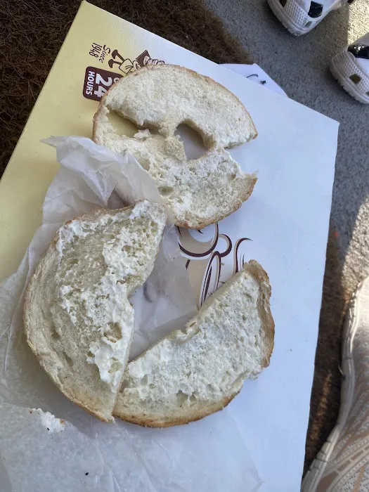 Winchell's Donut House Picture 9