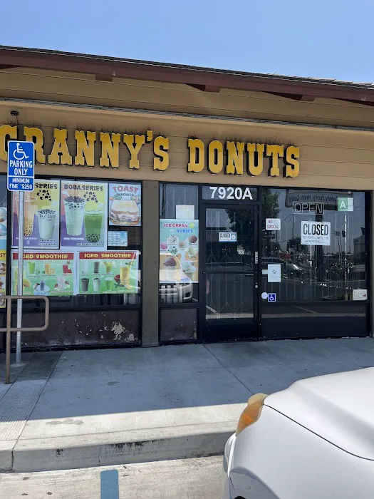 Granny's Donuts Picture 6
