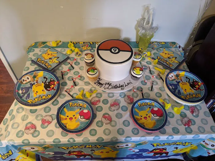 Mary's Cake Shop Picture 7
