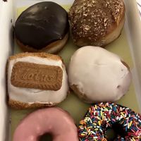 Devi's Donuts and sweets ico