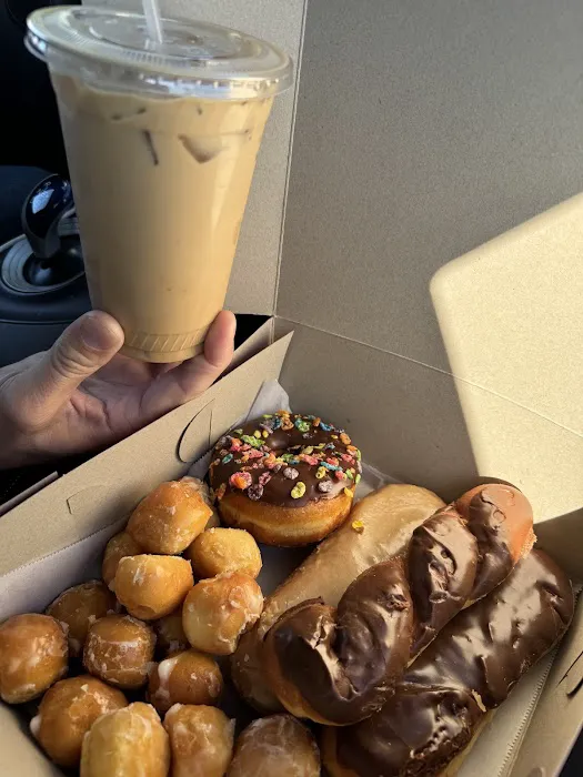 Bartha's Donuts Picture 6