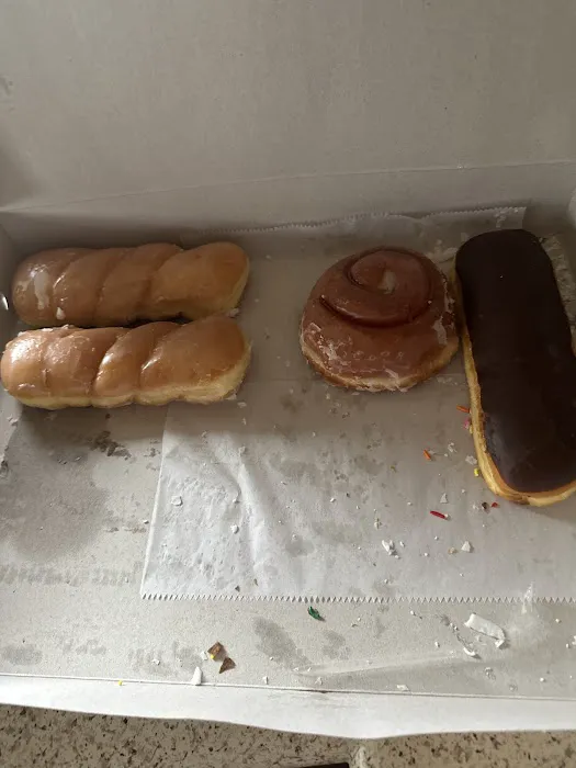 Bellflower Donuts Picture 2