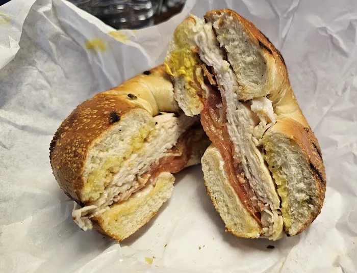 5th Ave Bagelry Picture 2