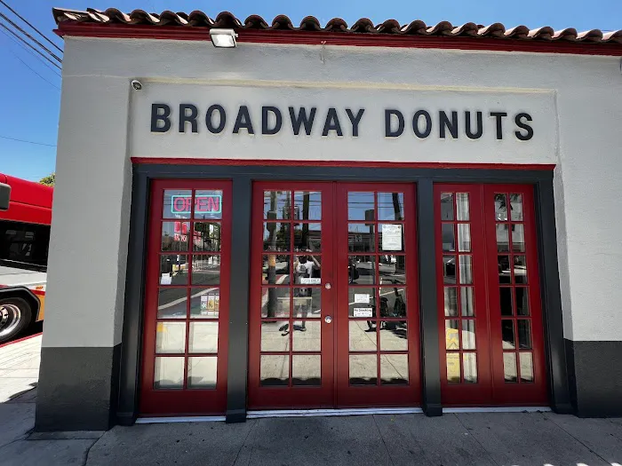 Broadway Donuts Picture 9
