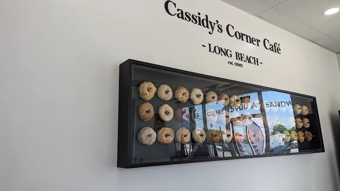 Cassidy's Corner Cafe of Long Beach Picture 3