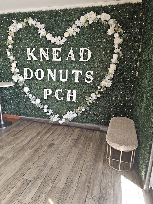 Knead Donuts & Tea Picture 1