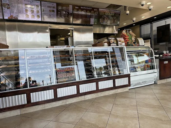 Winchell's Donut House Picture 3