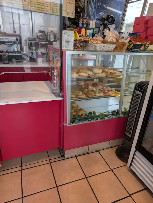 Bellflower Bagels & Java Too Picture 5