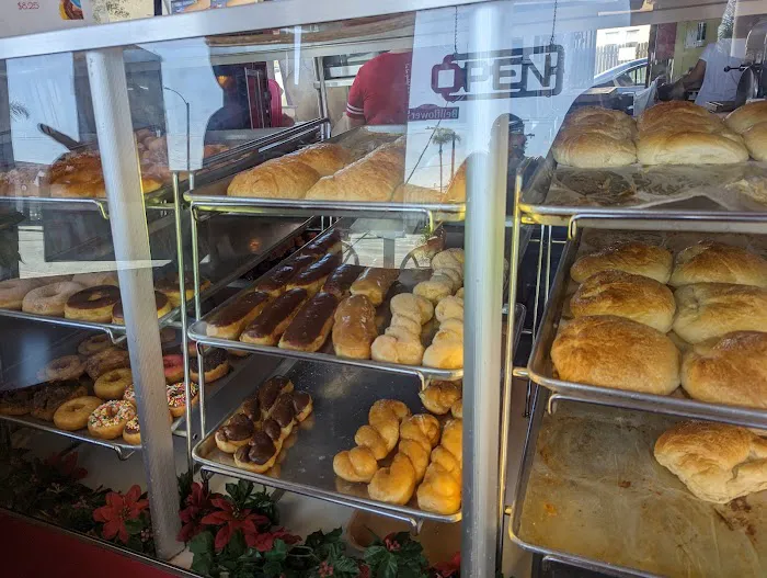 Bellflower Bagels & Java Too Picture 2