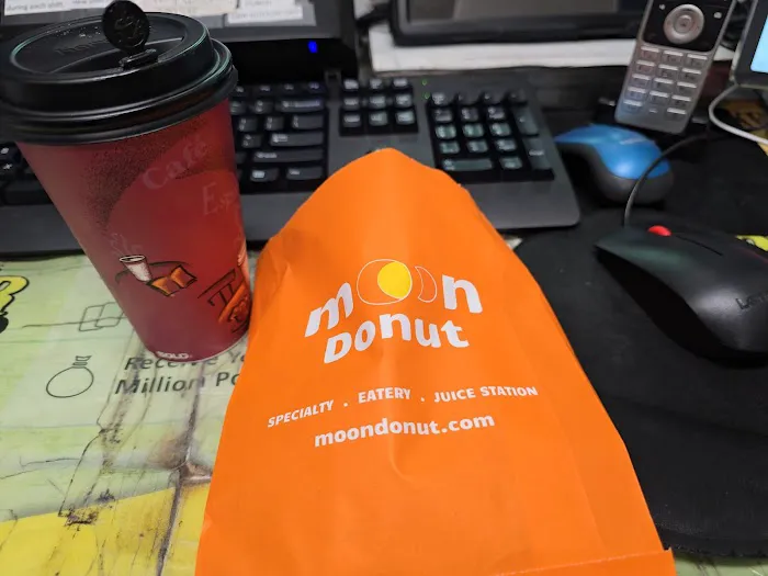 Moon's Doughnuts Picture 1
