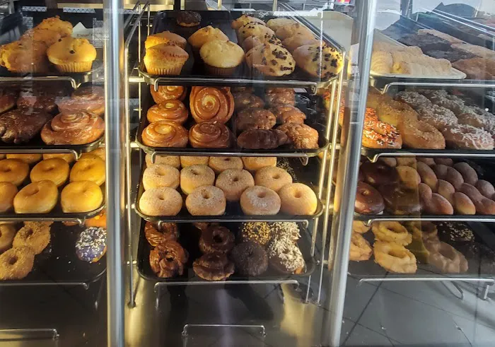 Yum Yum Donuts Picture 4