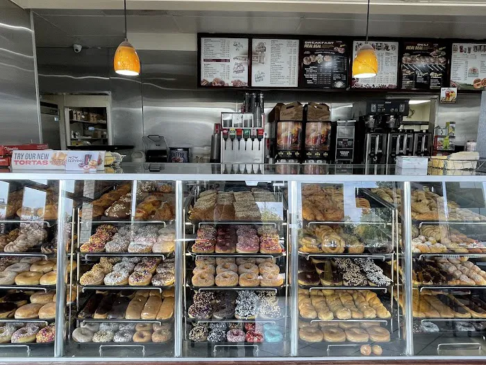 Winchell's Donut House Picture 7