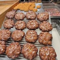 Rose Donuts And Ice Cream ico