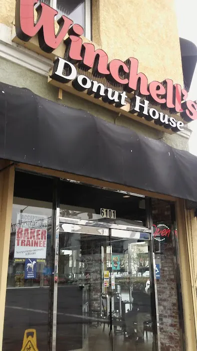 Winchell's Donut House Picture 8