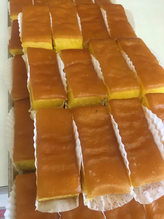 Moya's Bakery Picture 3