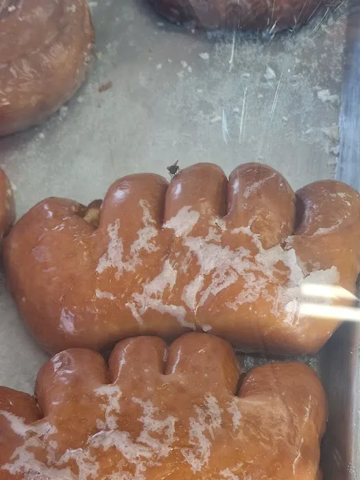 Dondi's Donuts Picture 3