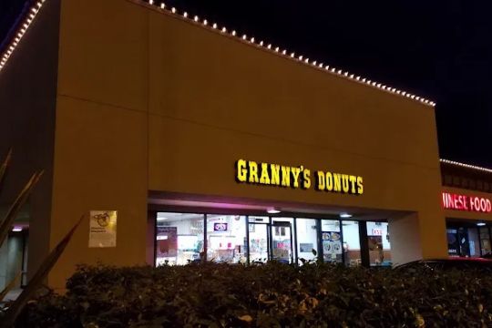 Granny's Donuts