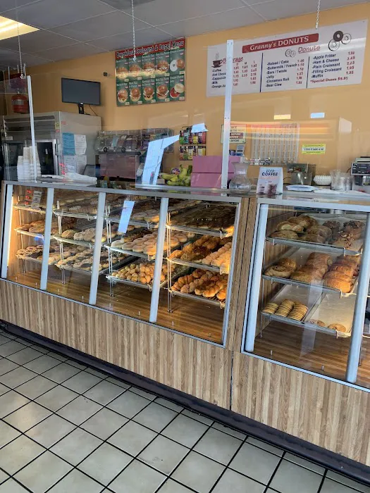 Granny's Donuts Picture 2