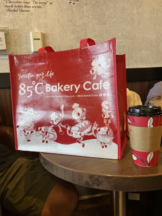 85C Bakery Cafe - South Gate Picture 5