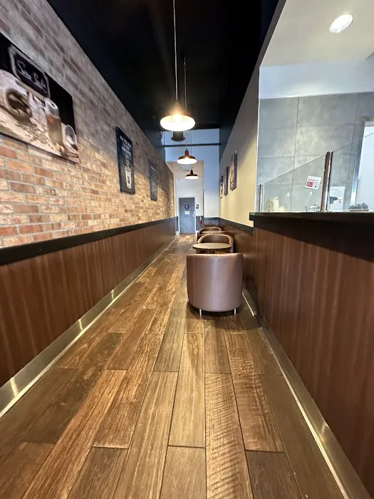 85C Bakery Cafe - South Gate Picture 3