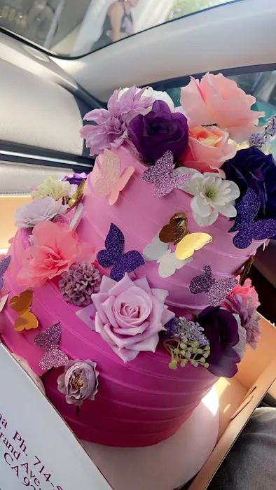 Conde Cakes Picture 1