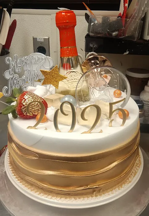Reyna's Bakery Picture 4