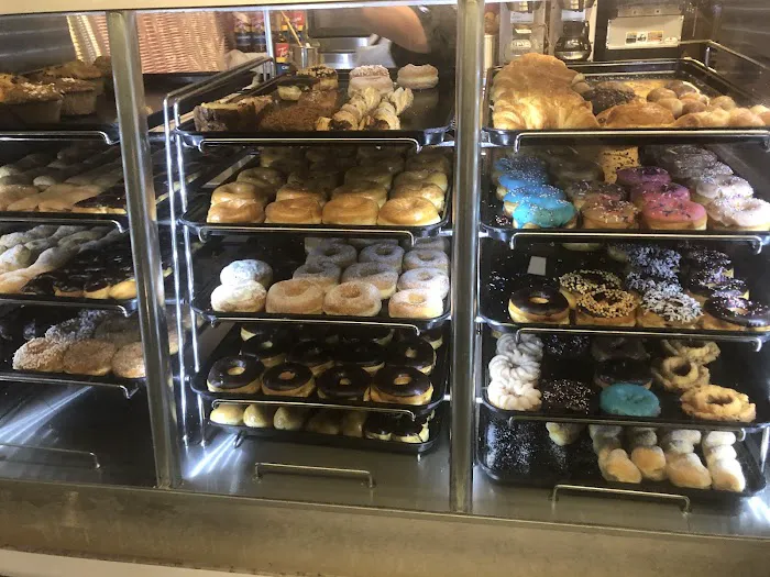 Winchell's Donut House Picture 5